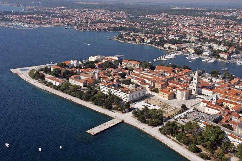Apartament Nora - Modern Cozy With Free Parking And Terrace