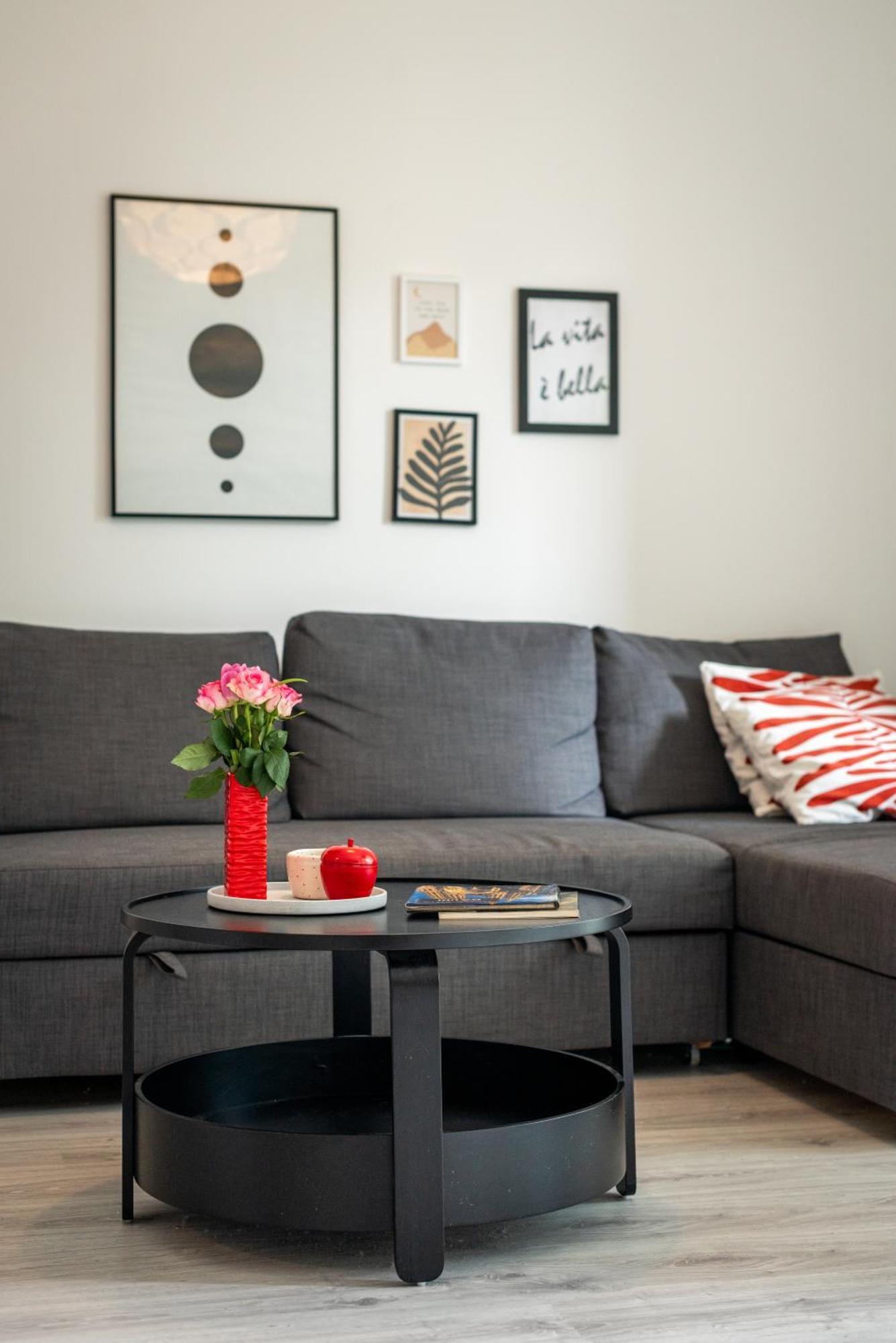 Nora - Modern Cozy With Free Parking And Terrace Apartment