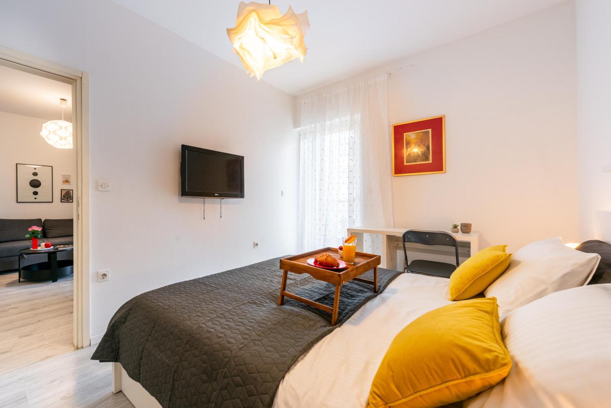 Apartment Nora - Modern Cozy With Free Parking And Terrace Zadar